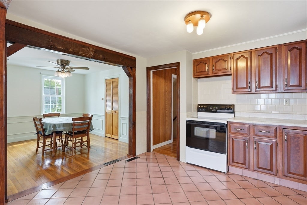 6 Devine Rd, Randolph, MA, 6 Devine Rd, Randolph, MA Photo #11