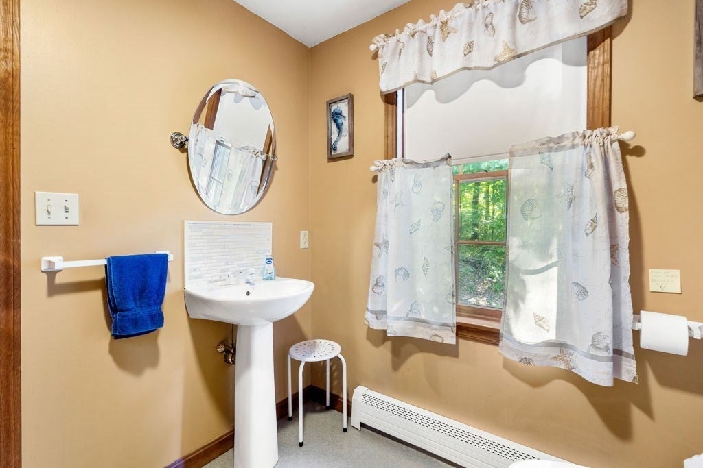 233 Lovers Ln, Haverhill, MA Photo #37