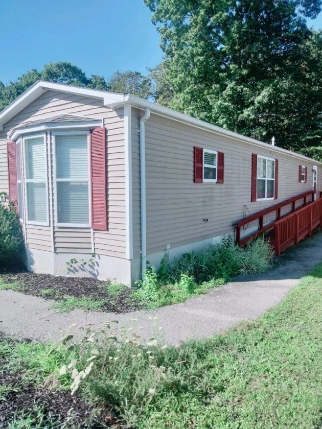 16 Hemlock Street