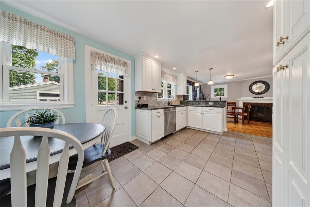 105 Whiting Street, Hingham, MA, 105 Whiting Street, Hingham, MA Photo #10