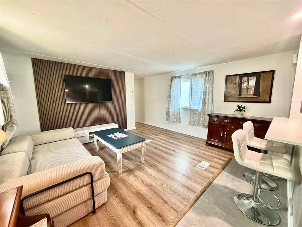 268 Palmer Rd 17