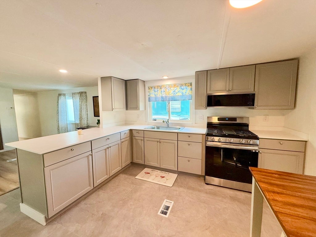 268 Palmer Rd 17