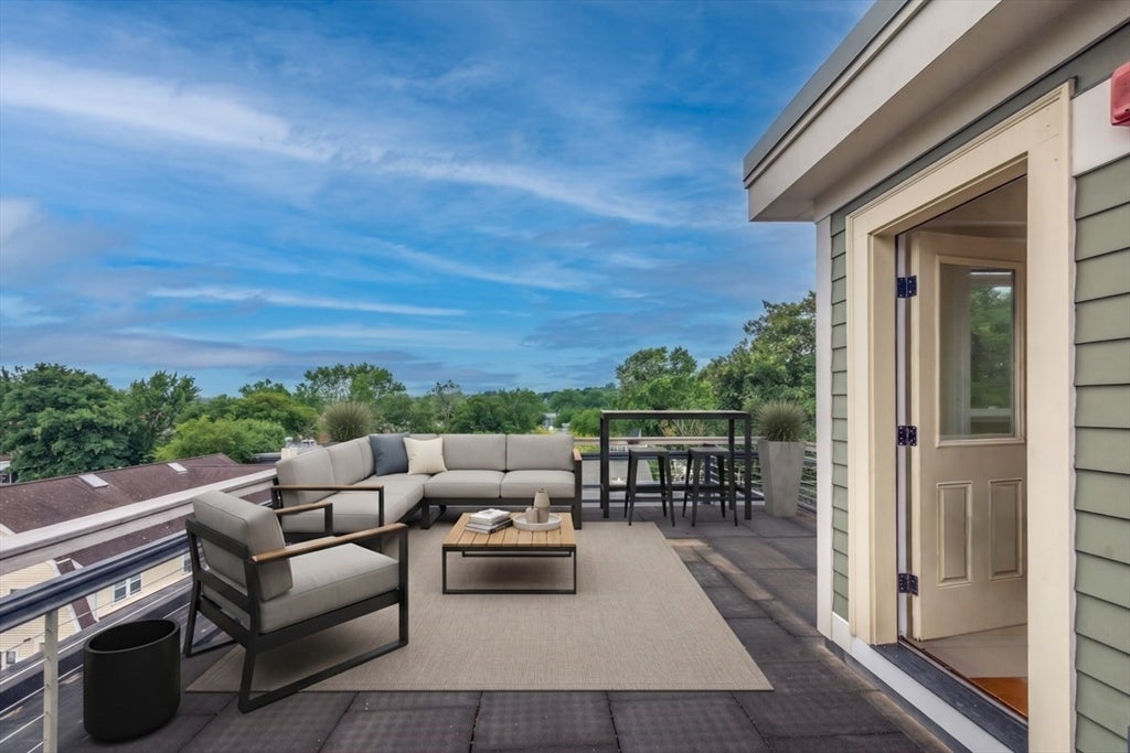 Photo of 10 Boylston Pl, Boston, MA