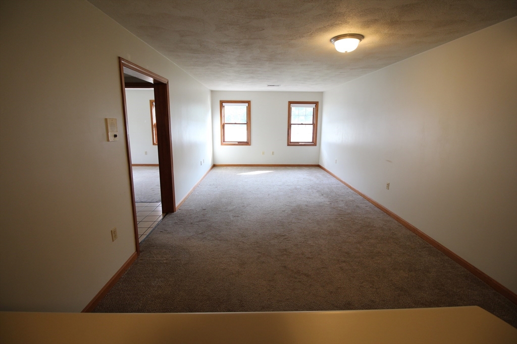 132 Tyngsboro Road 1