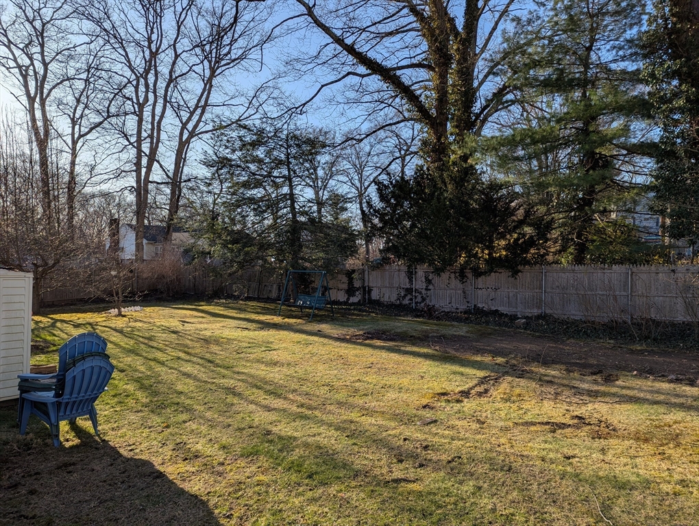 Franklin, Massachusetts 02038, United States, 3 Bedrooms Bedrooms, ,1 BathroomBathrooms,Residential,Pending,108594