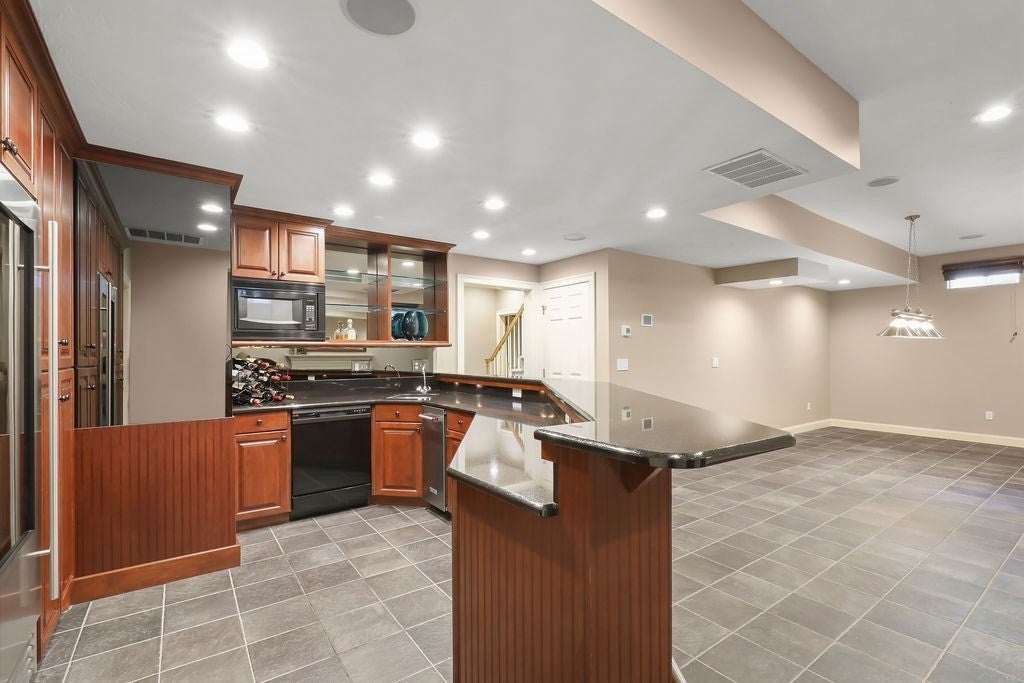 21 Coach Rd, North Attleboro, MA, 21 Coach Rd, North Attleboro, MA Photo #25