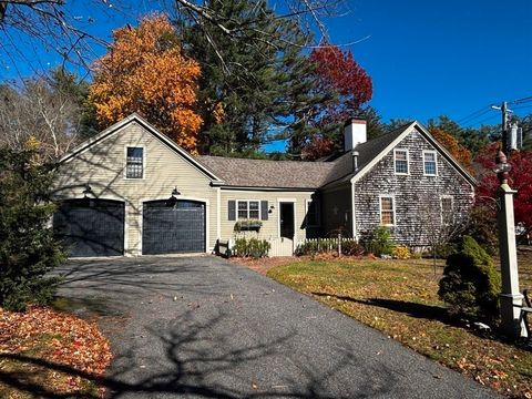 299 Center St Pembroke MA 02359