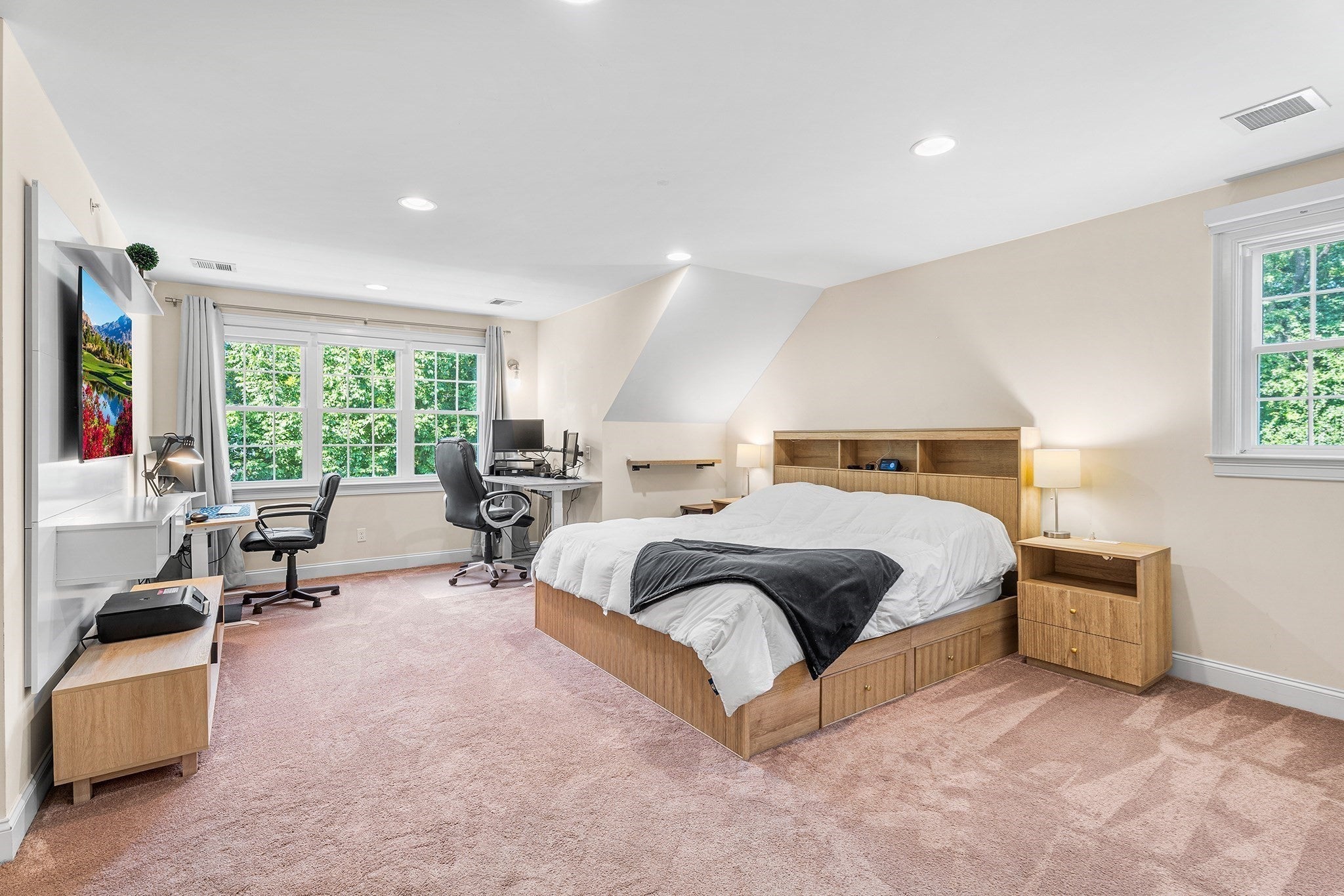 16 Country Candle Ln #16, Northborough, MA, 16 Country Candle Ln #16, Northborough, MA Photo #15
