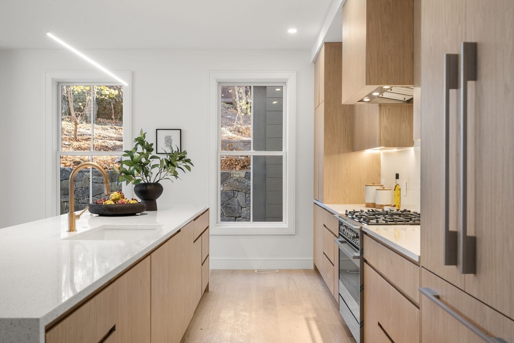 44 Robeson Street 44B