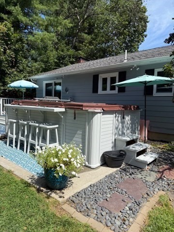 5 Douglas Drive