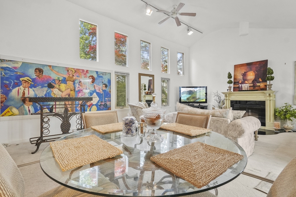 29 Vine Street 8