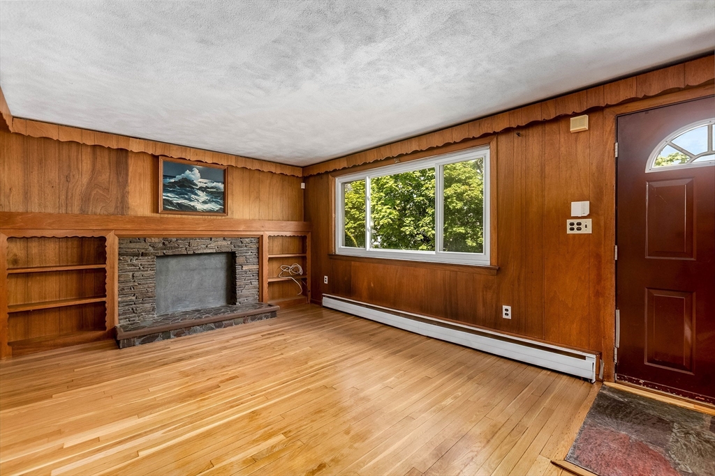 2 Greenbrook Rd, Boston, MA Photo #4