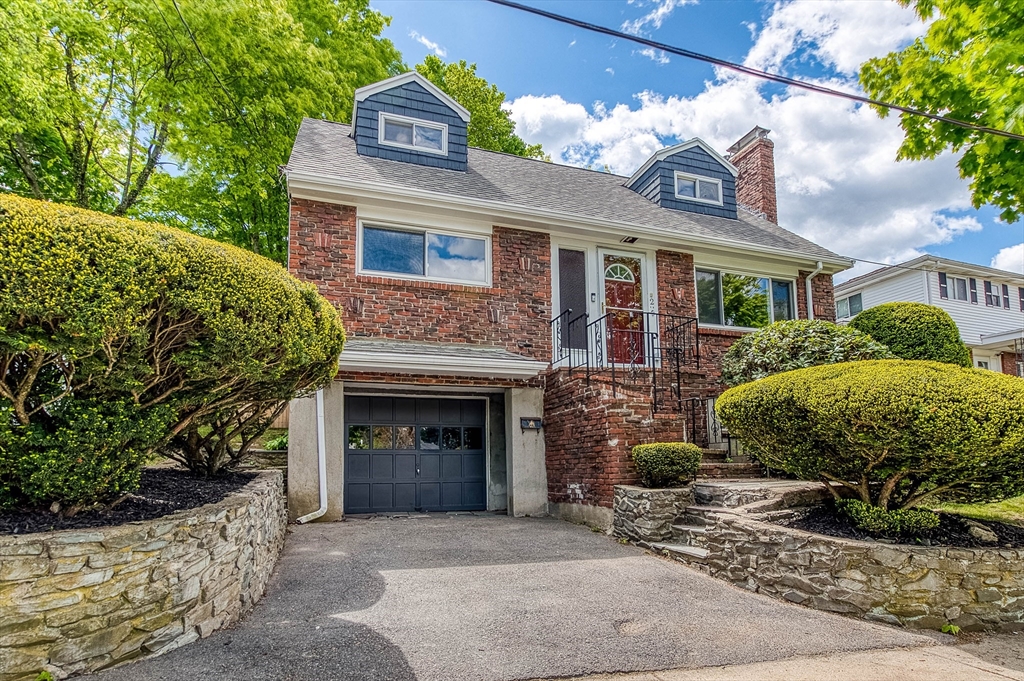 2 Greenbrook Rd, Boston, MA Photo #35
