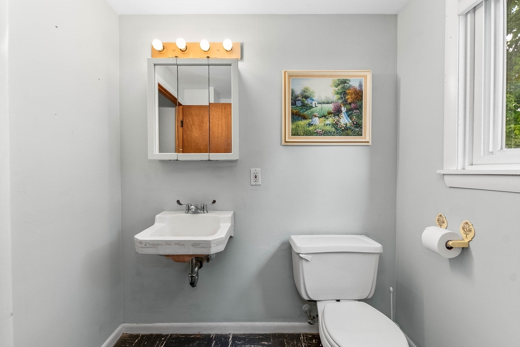 2 Greenbrook Rd, Boston, MA Photo #20