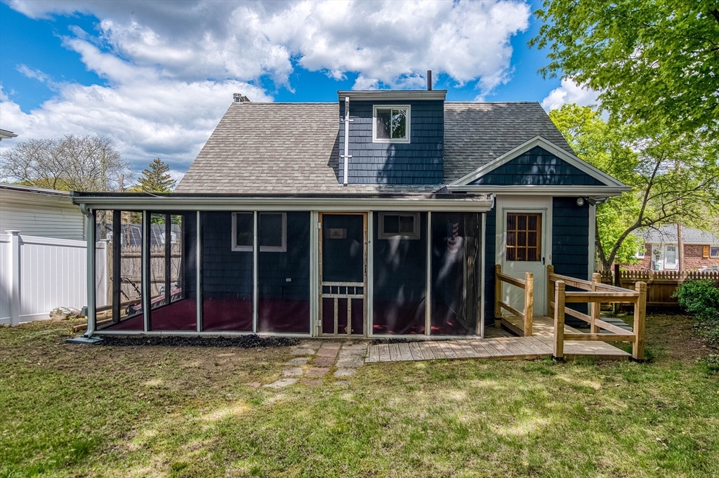 2 Greenbrook Rd, Boston, MA Photo #31