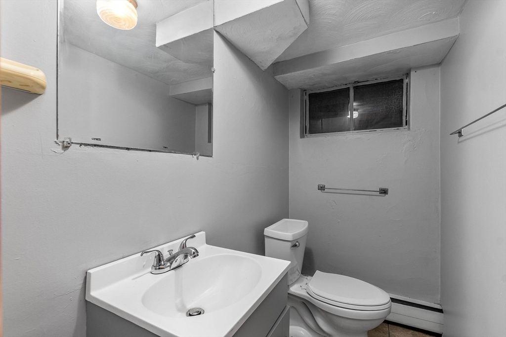 2 Greenbrook Rd, Boston, MA Photo #26