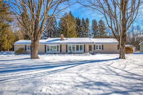 Photo of 6 Brooklawn Road, Wilbraham, MA 01095 (MLS # 73477414)