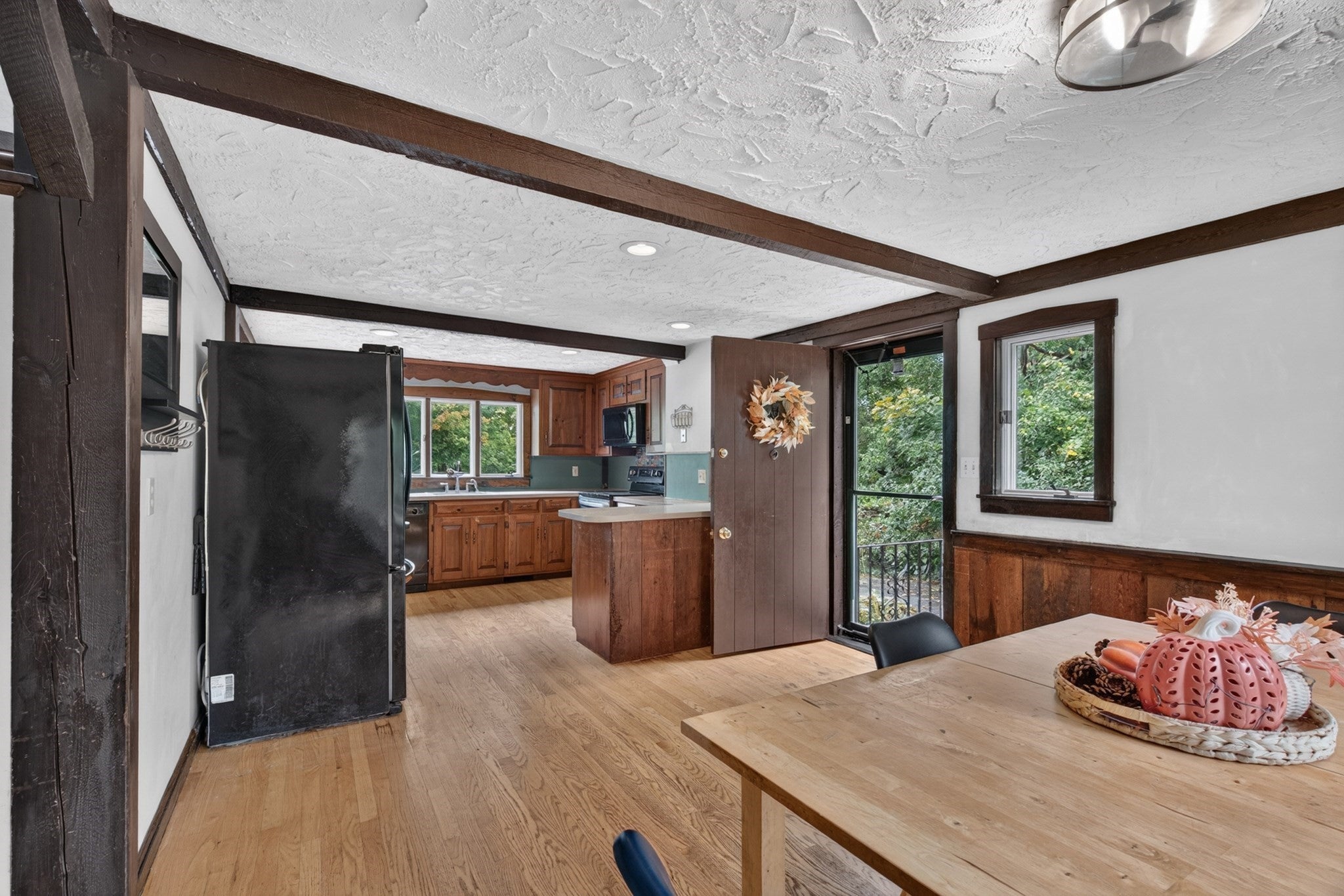 184 Centre St, Danvers, MA, 184 Centre St, Danvers, MA Photo #6