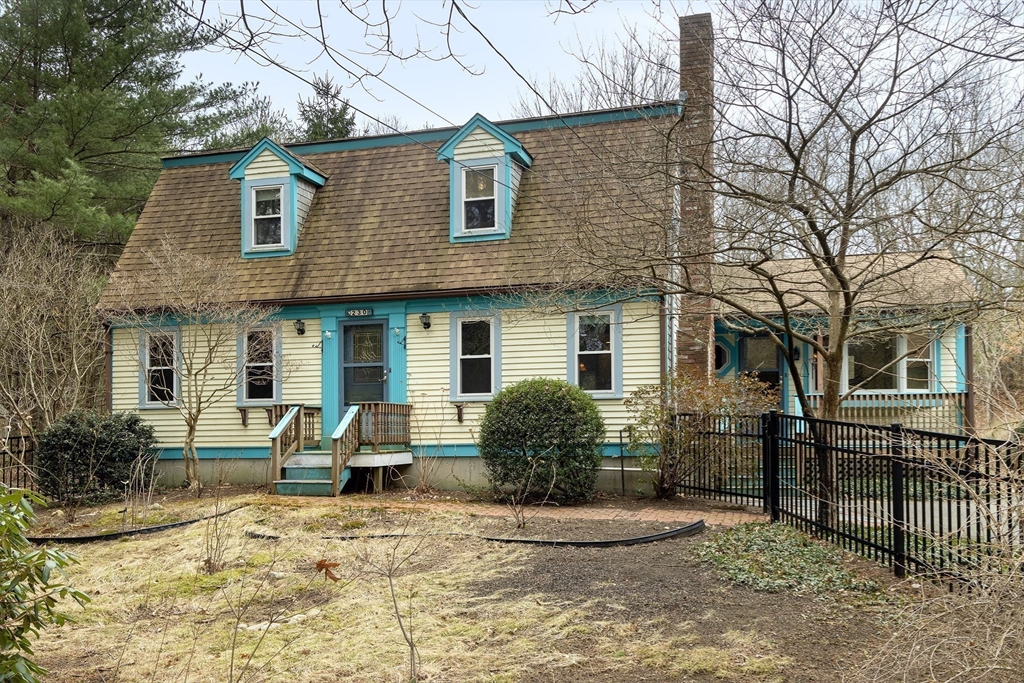230 Lincoln Street