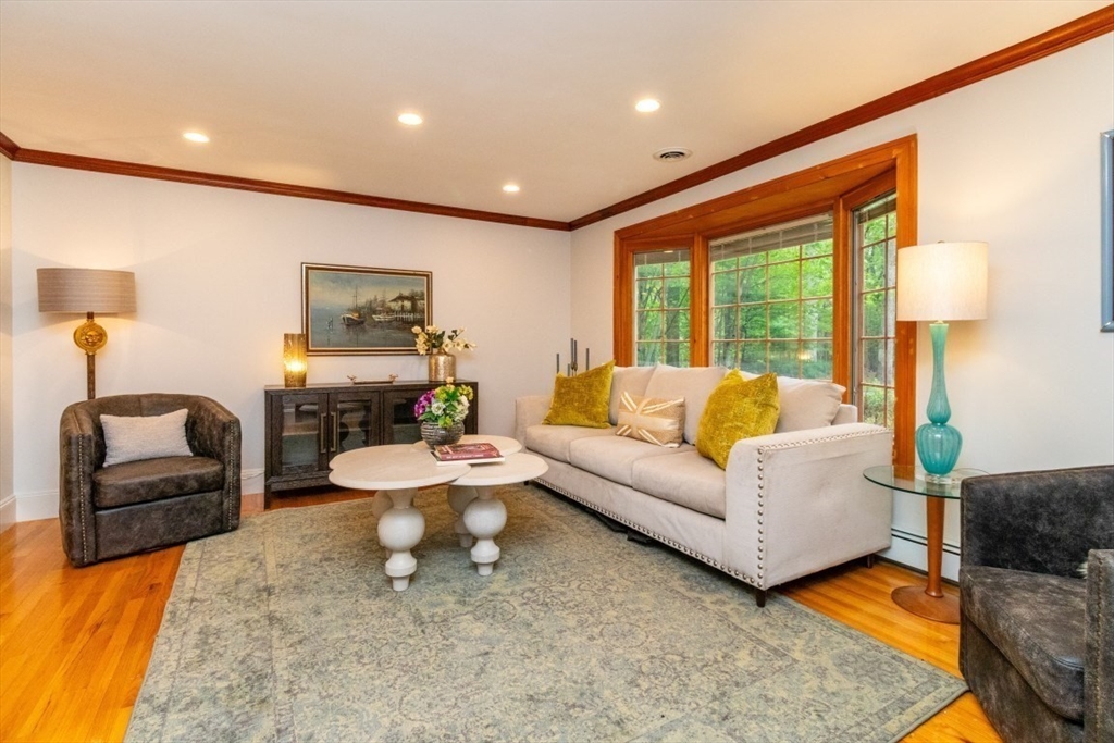 4 Pheasant Hill Rd