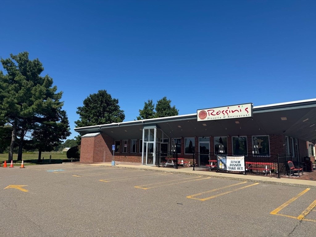 206 Fitchburg Turnpike