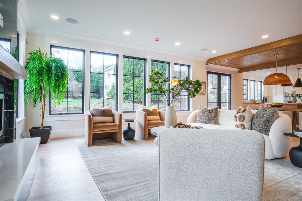 6 Newbury Park