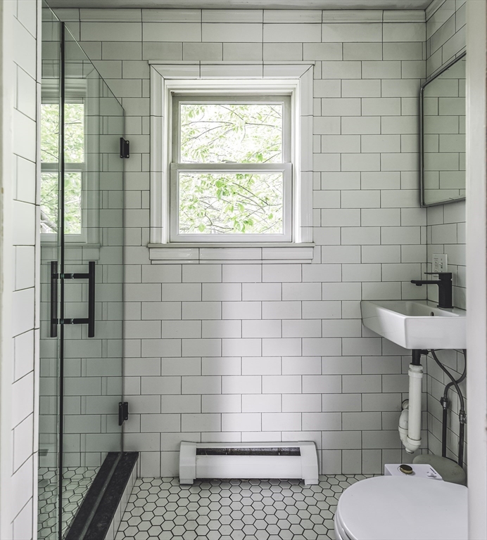 127R Leonard St, Gloucester, MA Photo #14