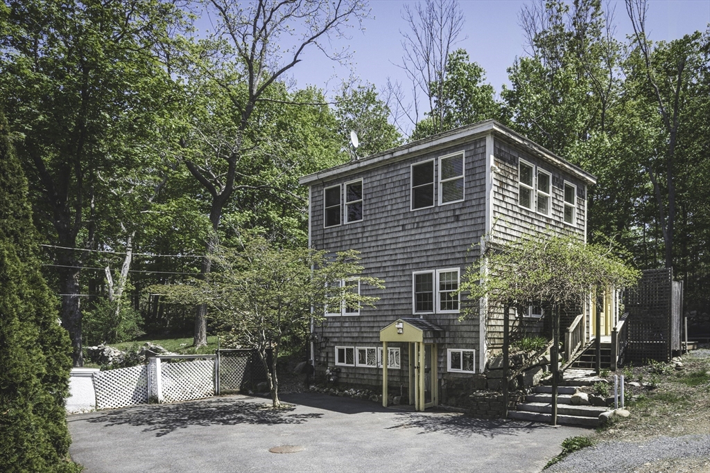 127R Leonard St, Gloucester, MA Photo #21