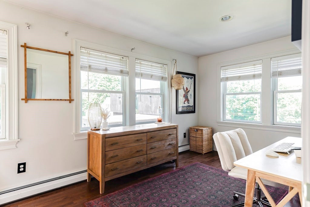 127R Leonard St, Gloucester, MA Photo #16