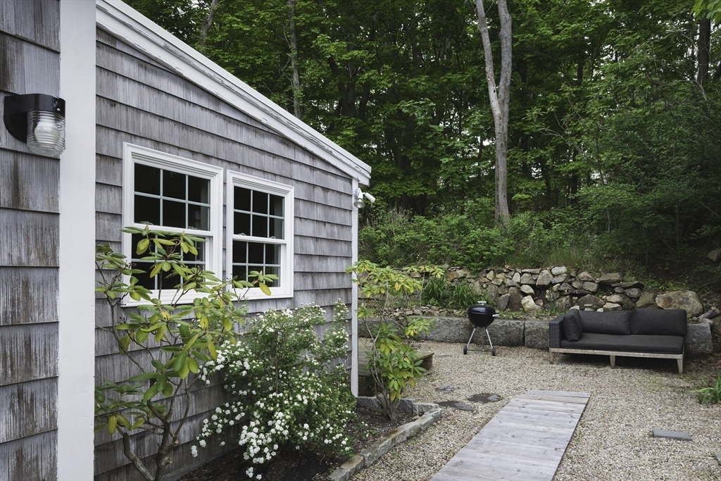 127R Leonard St, Gloucester, MA Photo #18
