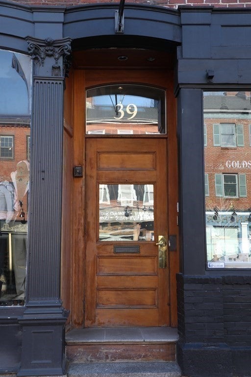 39 State St 4