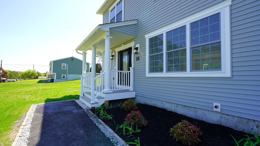14 Montclair Dr