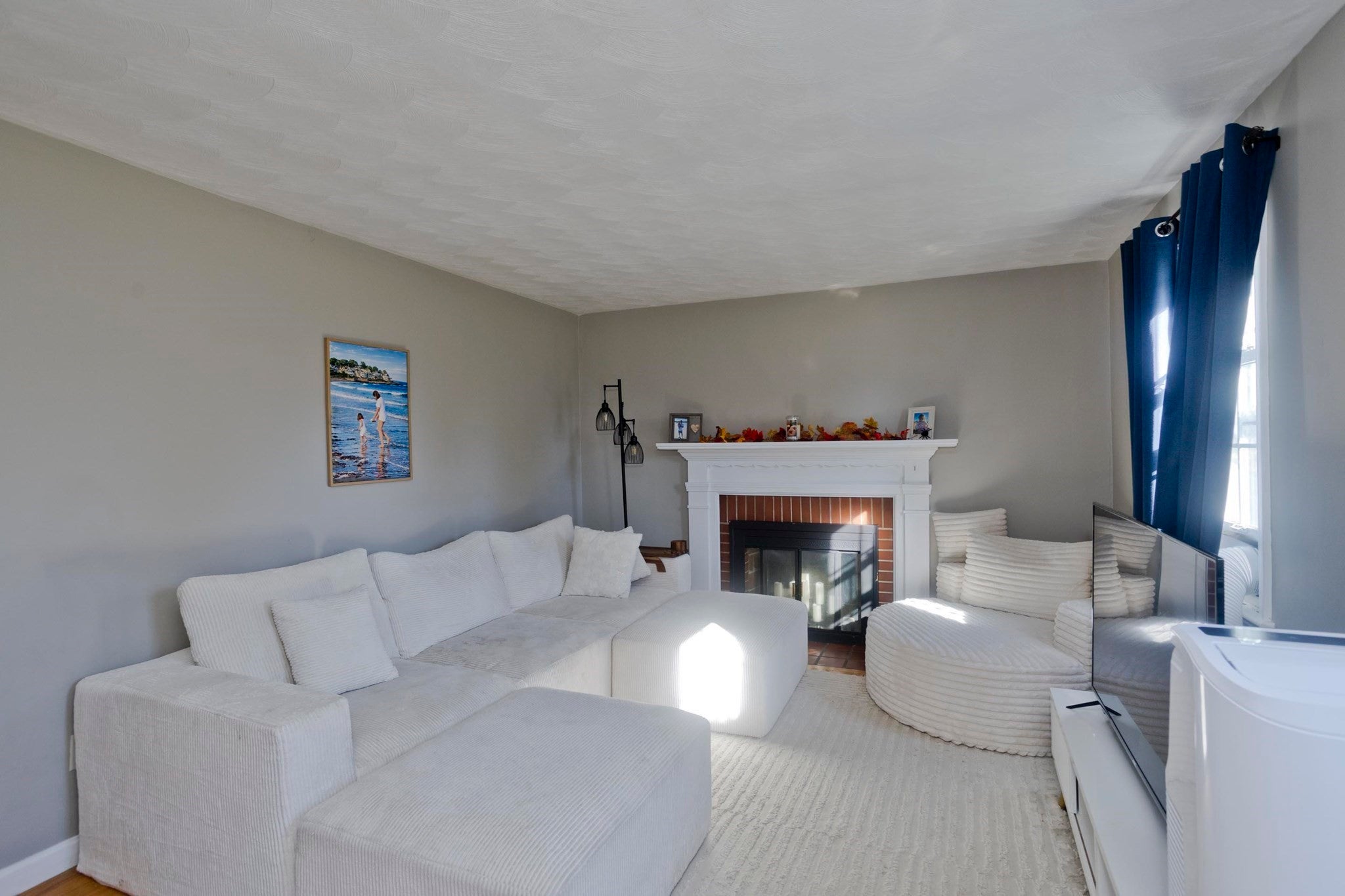 119 Florida Dr, Agawam, MA Photo #10