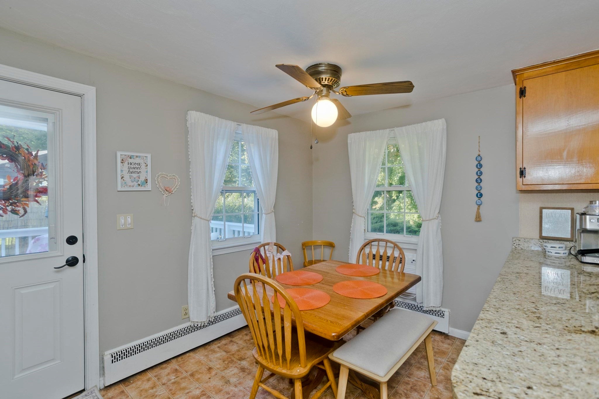 119 Florida Dr, Agawam, MA Photo #8