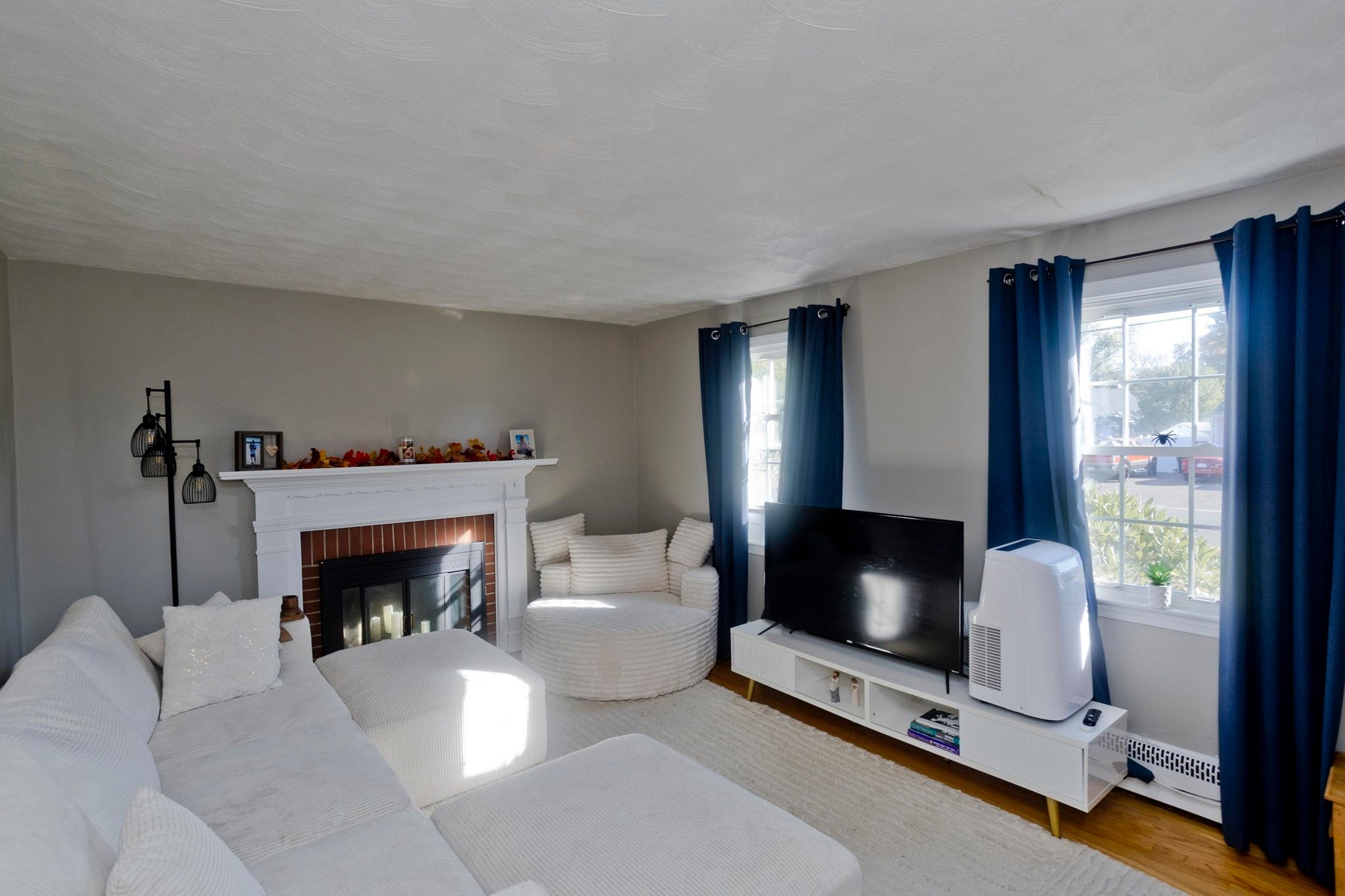 119 Florida Dr, Agawam, MA Photo #11
