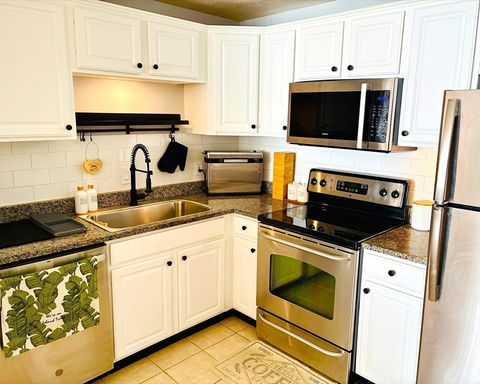 1105 Lexington Street 6-4 Waltham MA 02452