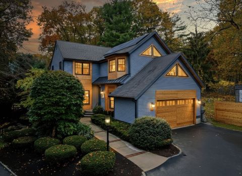 28 Tufts Rd Lexington MA 02421