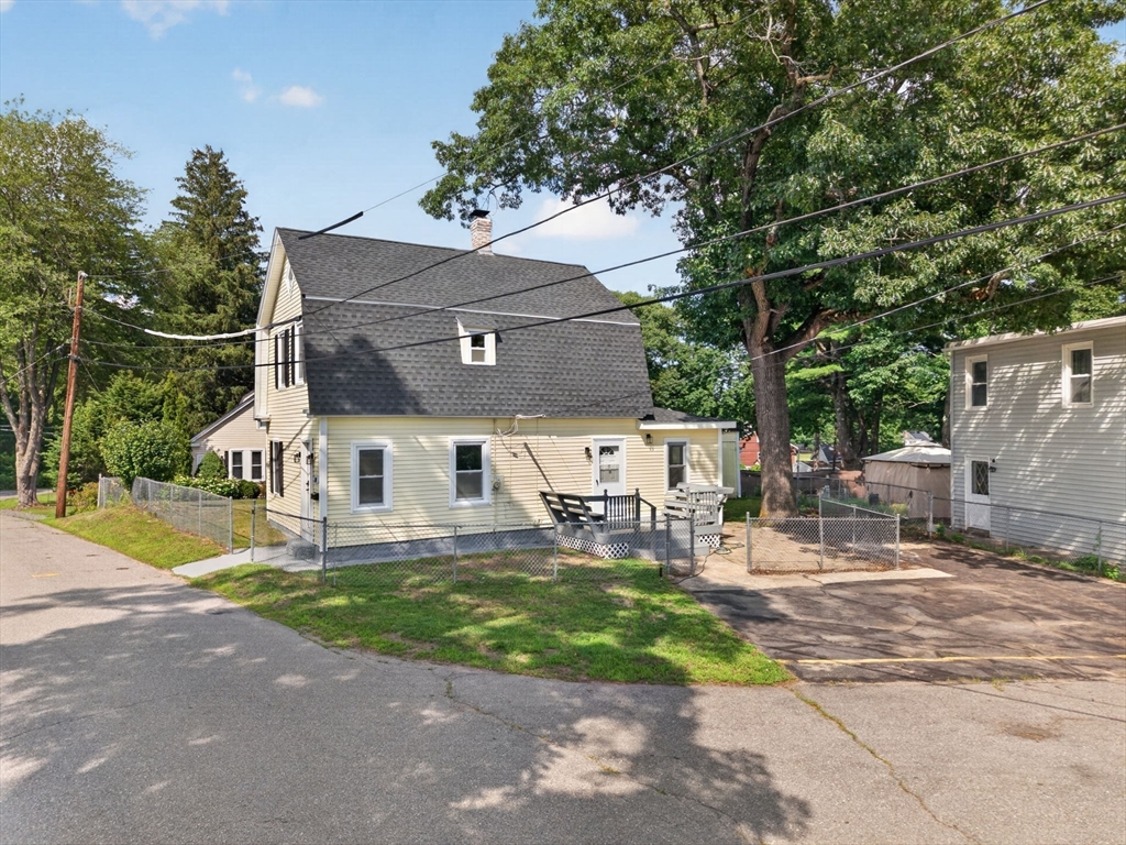55 Grant St