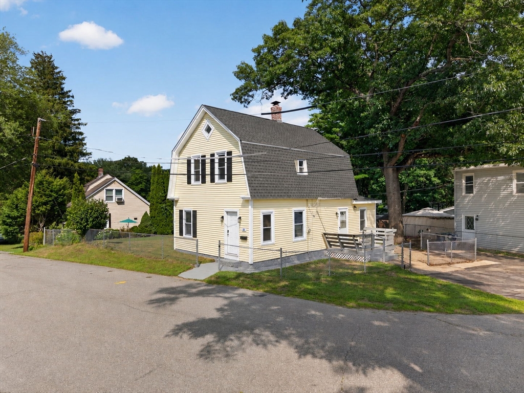 55 Grant St