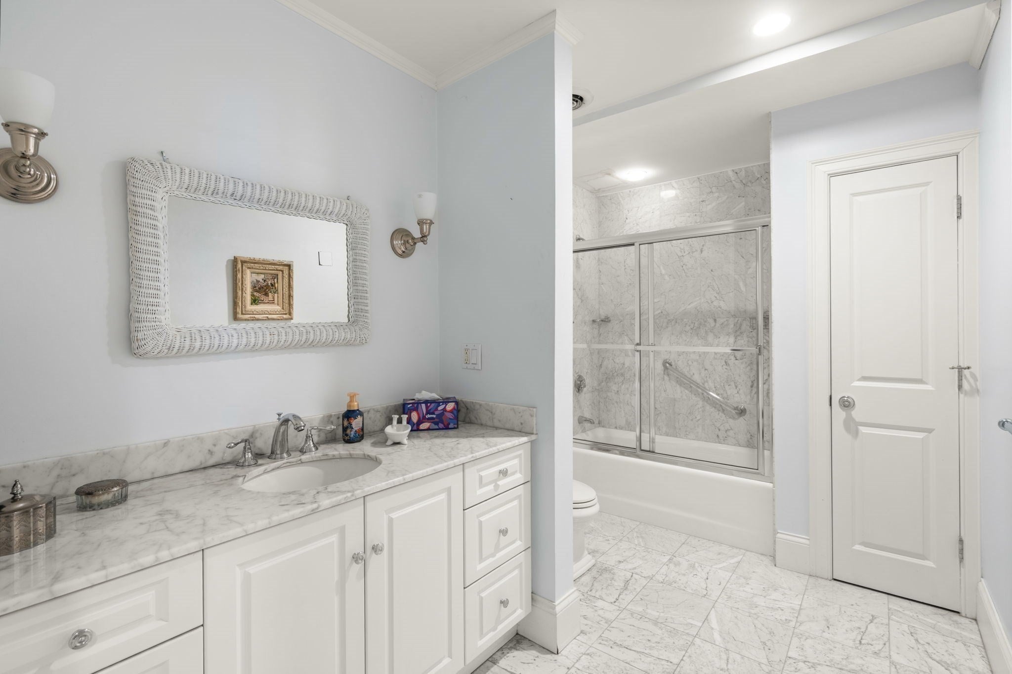 209 Commonwealth Ave #2A, Newton, MA Photo #15