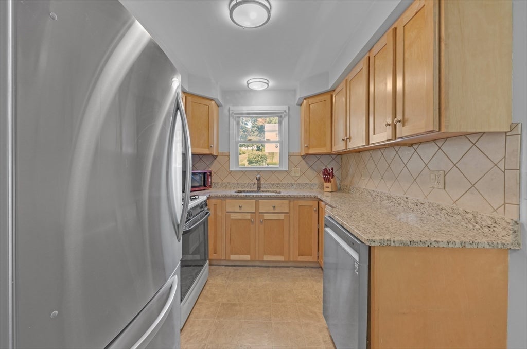 8 Crestview Dr #38, Spencer, MA, 8 Crestview Dr #38, Spencer, MA Photo #8