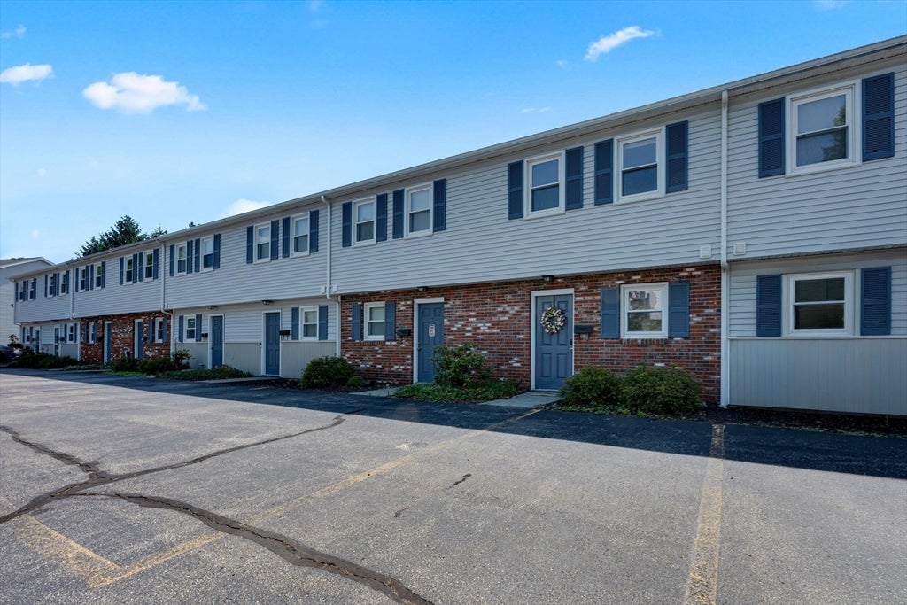 8 Crestview Dr #38, Spencer, MA, 8 Crestview Dr #38, Spencer, MA Photo #18