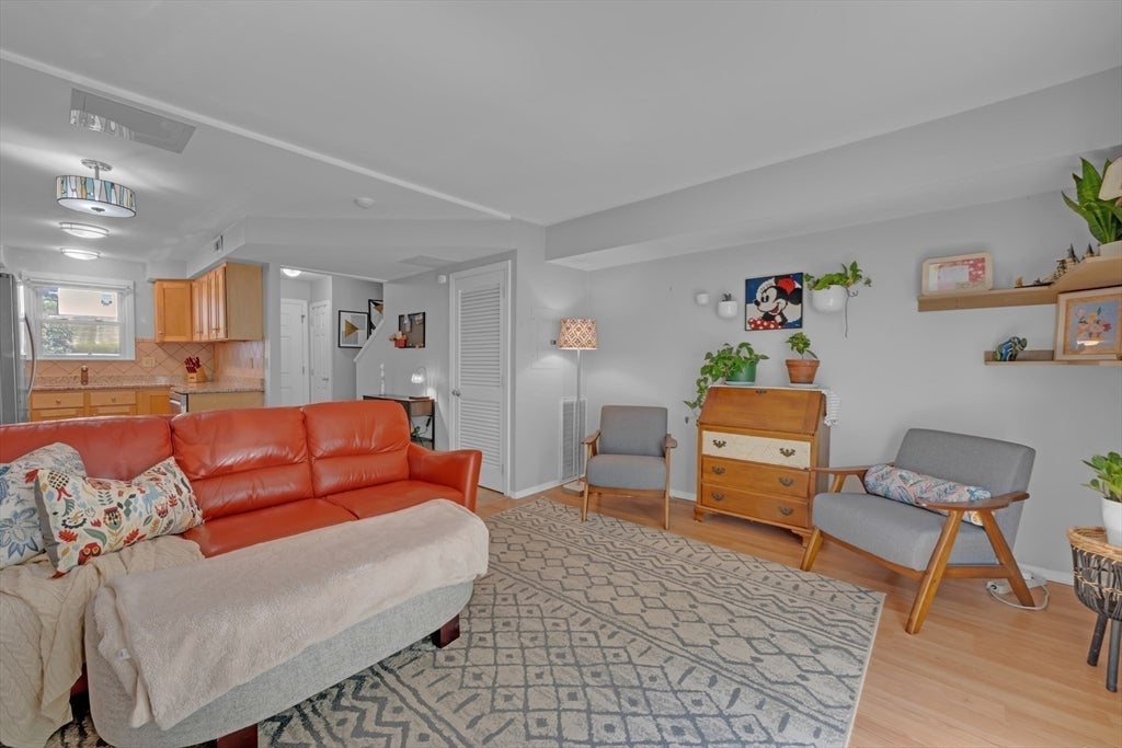 8 Crestview Dr #38, Spencer, MA, 8 Crestview Dr #38, Spencer, MA Photo #6