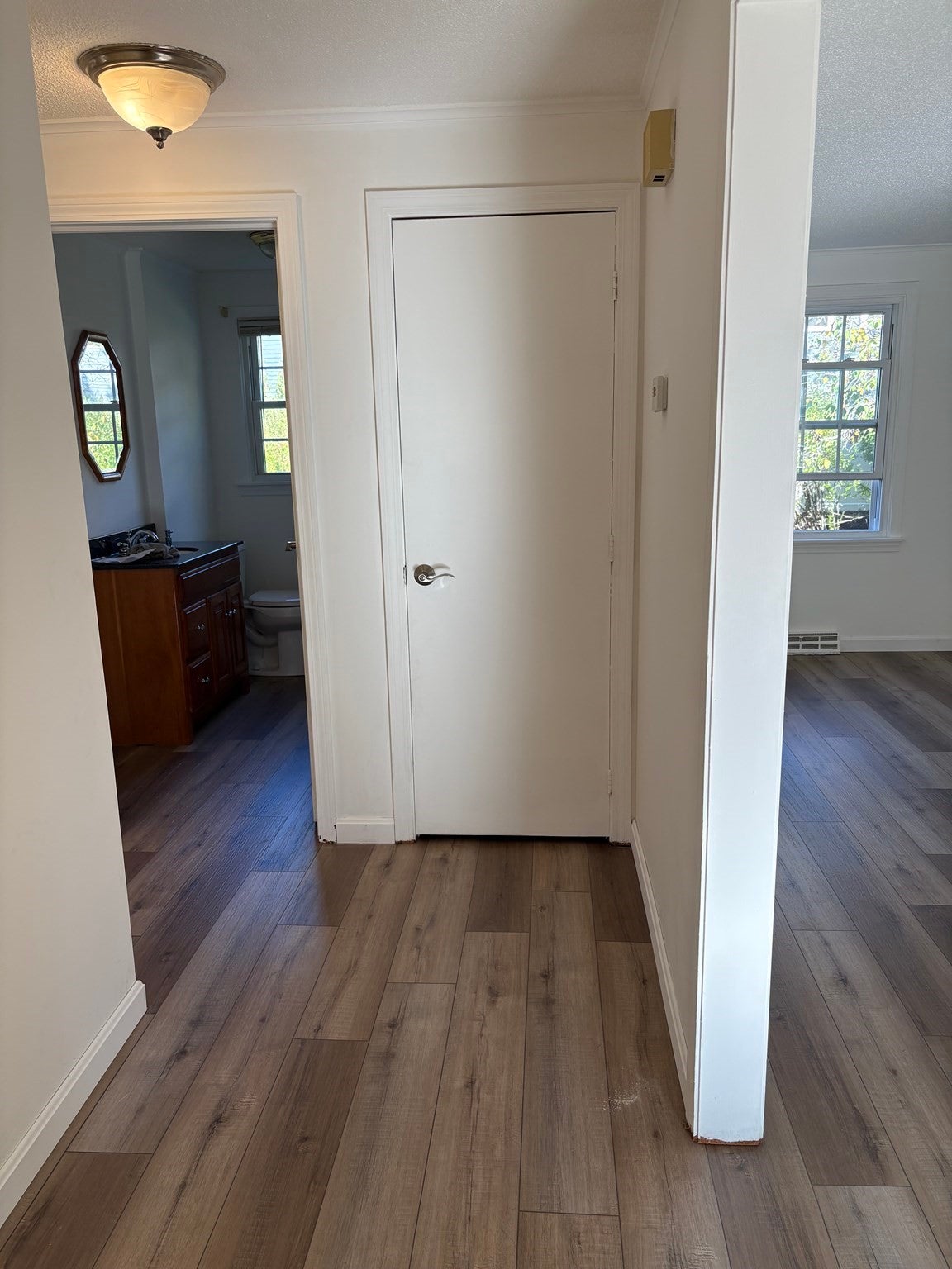 65 Surrey LN, Lowell, MA, 65 Surrey LN, Lowell, MA Photo #6