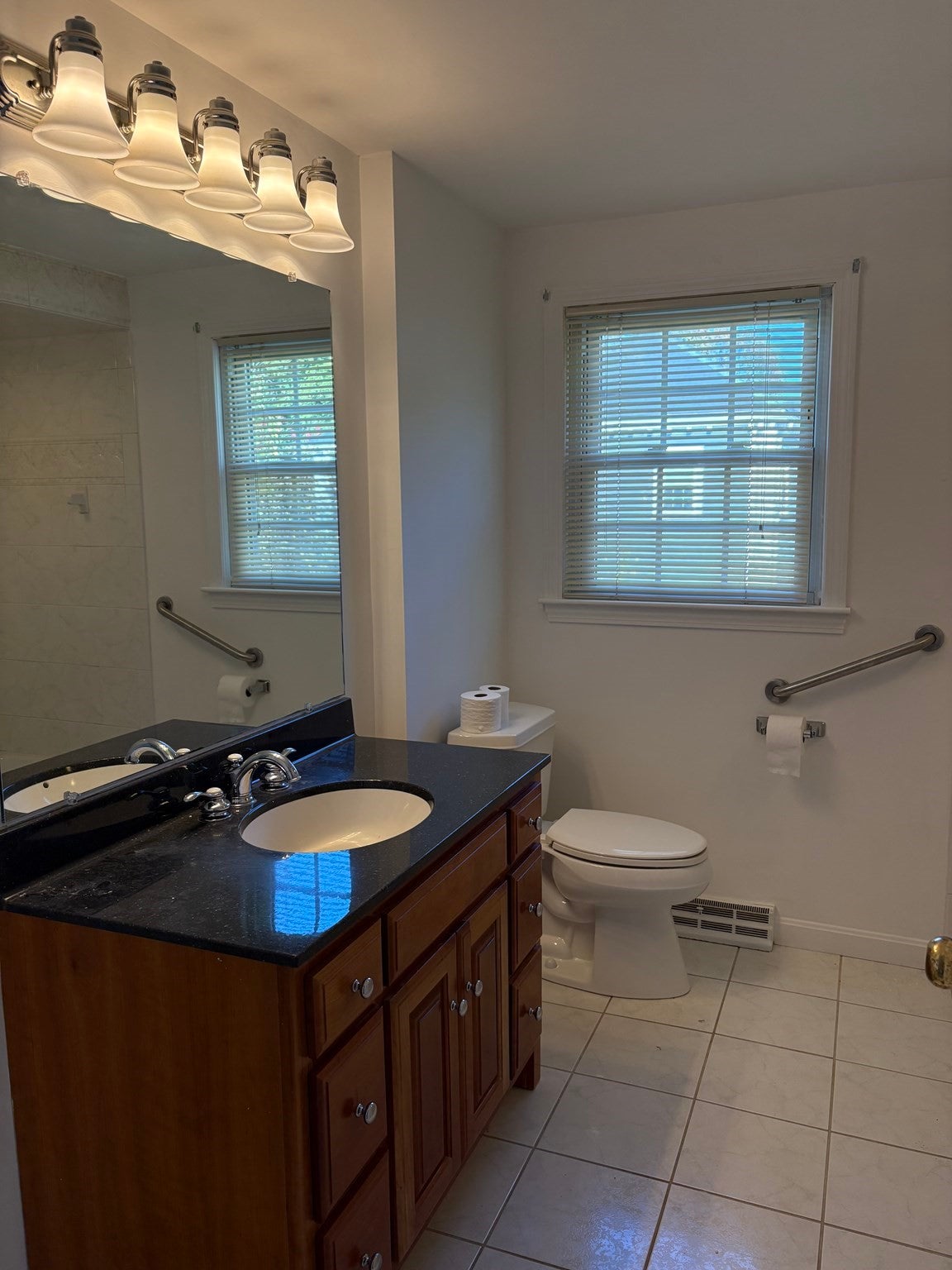 65 Surrey LN, Lowell, MA, 65 Surrey LN, Lowell, MA Photo #3