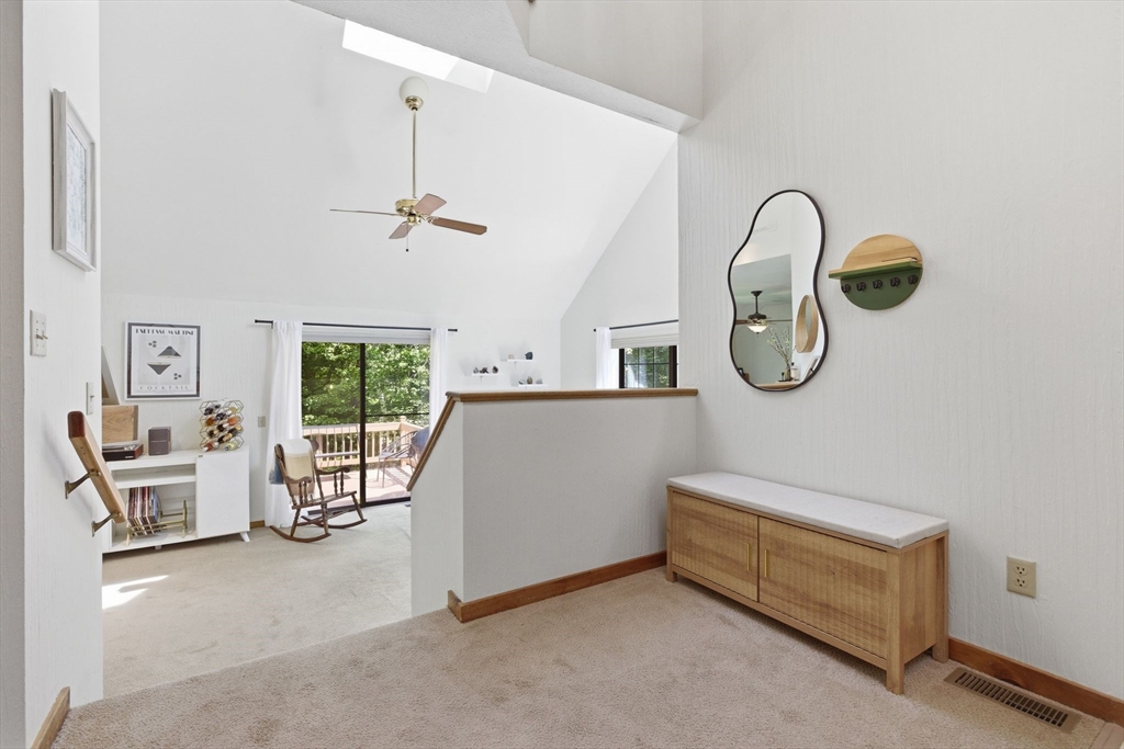 54 Perkins Ct 54