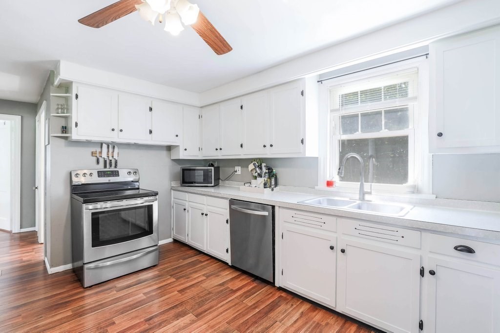 123 Park Hill Ave