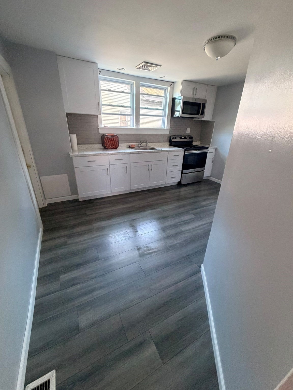 Photo of 436 Pleasant Street, Brockton, MA