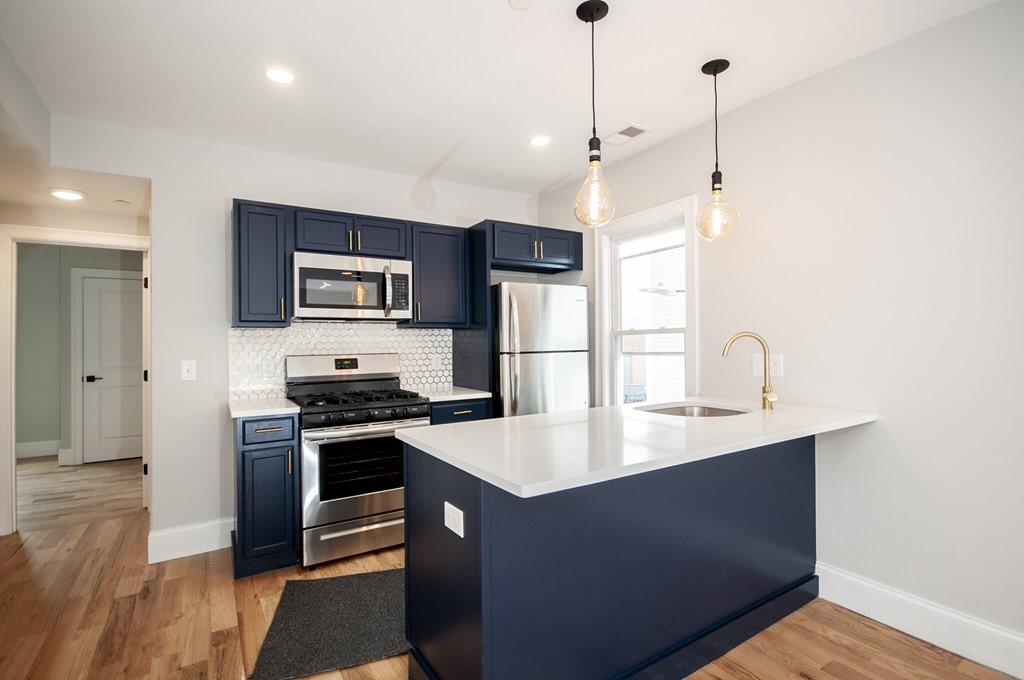 137 Paris Street #2, Boston, MA Photo #1