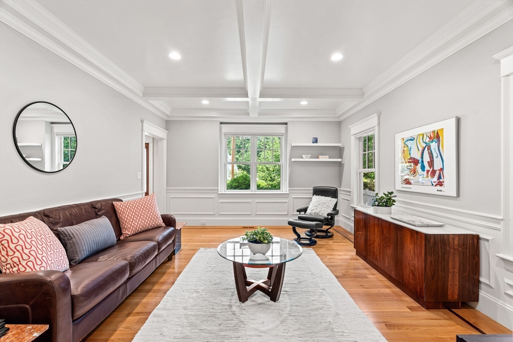 84 Hancock St